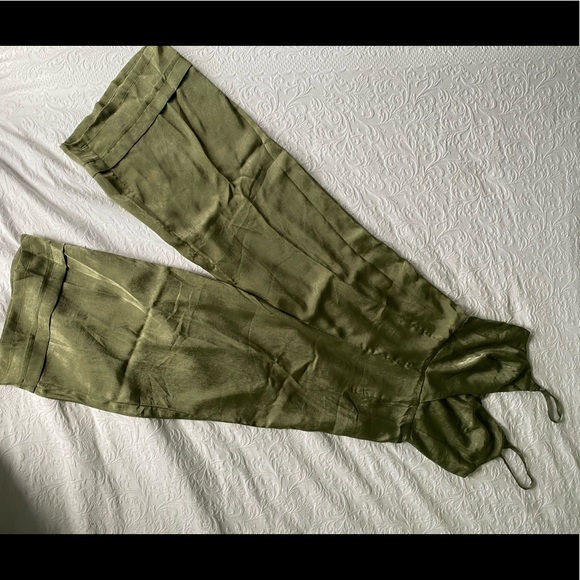 Missguided Olive Green Jumper - Picture 3 of 7